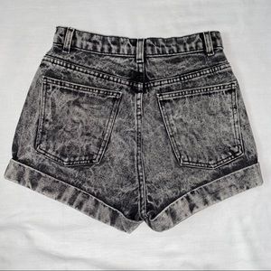 AMERICAN APPAREL | denim shorts | size 26